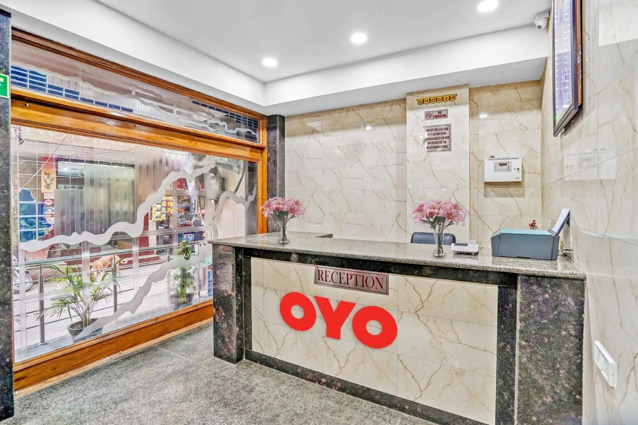 Oyo 88326 Hotel Cloud 9 นิวเดลี ภายนอก รูปภาพ