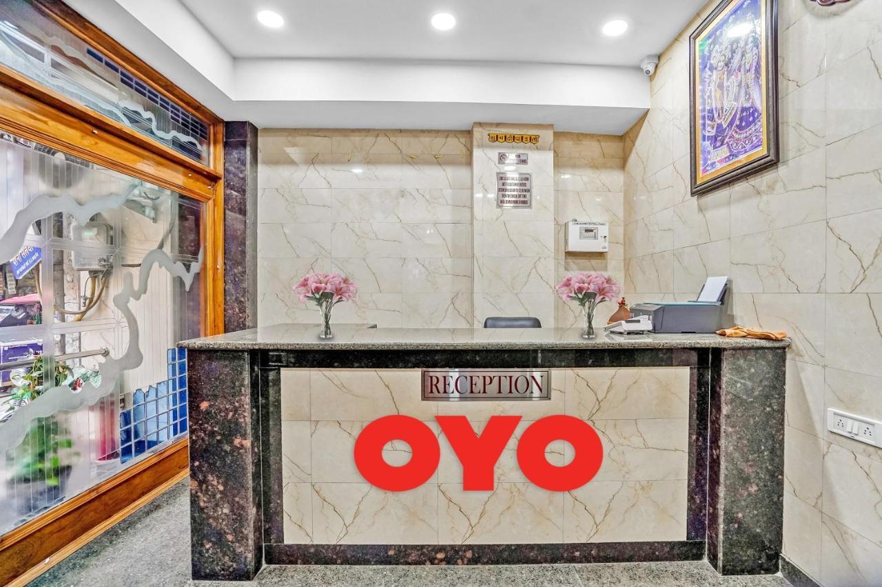 Oyo 88326 Hotel Cloud 9 นิวเดลี ภายนอก รูปภาพ